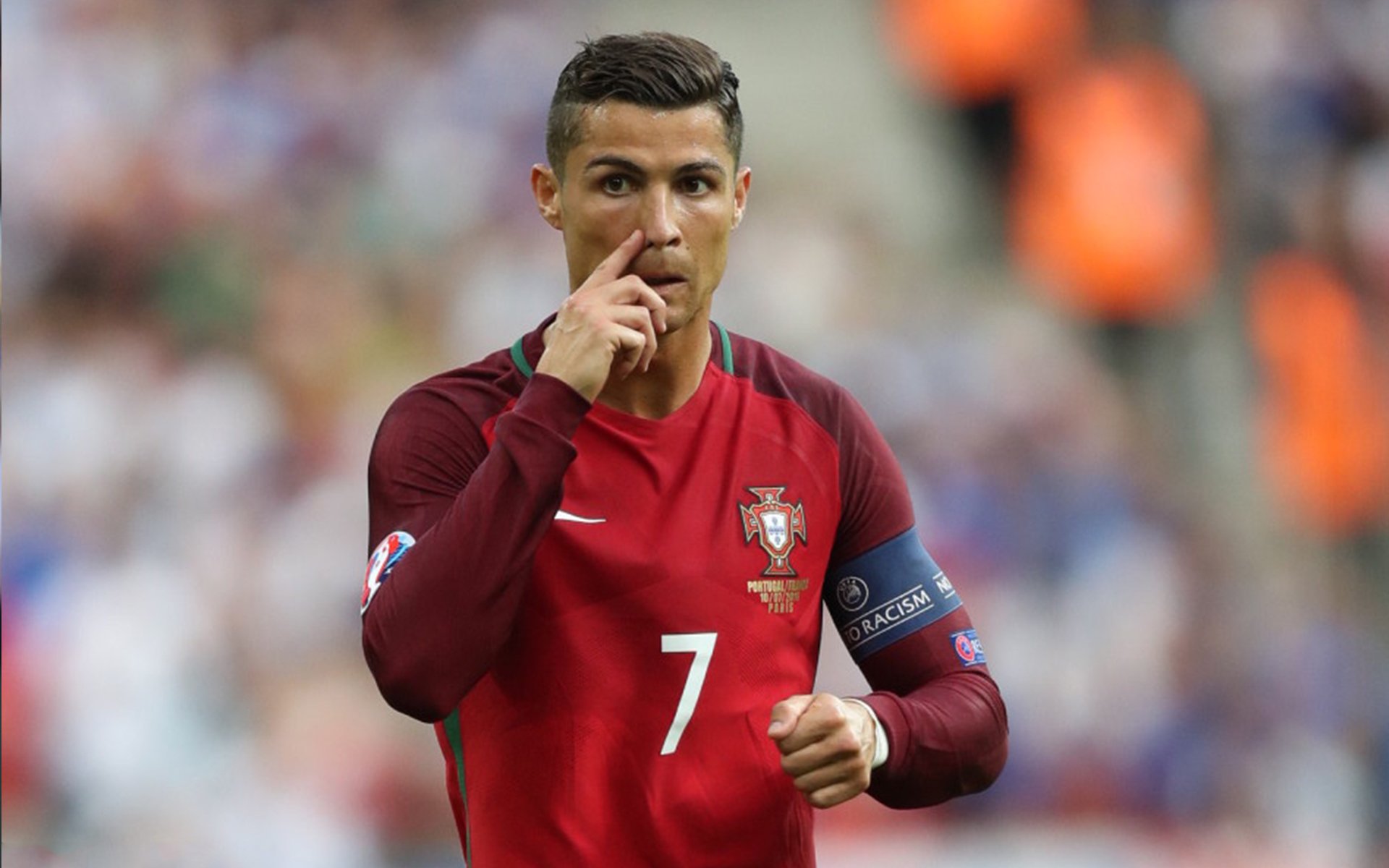 NBA雷霆队球员华莱士致敬老将威斯布鲁克,雷霆队教练布鲁克斯